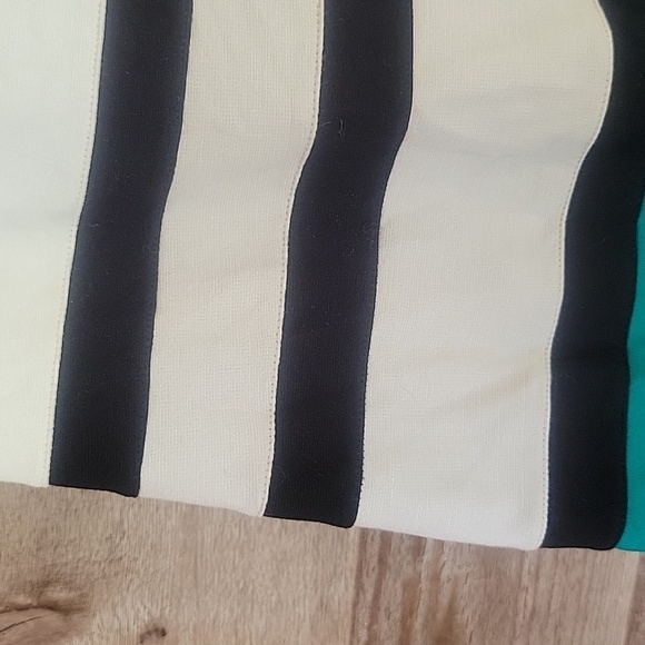 Express Size XSmall Black, Teal, Off White Color Blocked Bodycon Dress - Picture 4 of 7